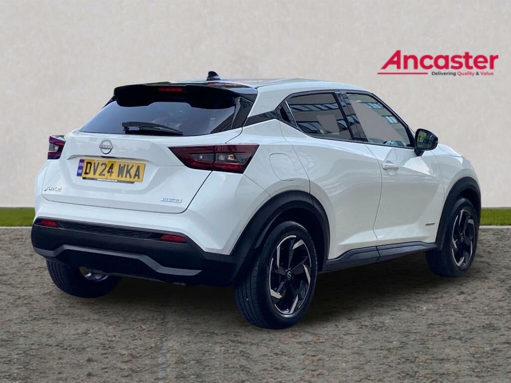 Nissan Juke 1.6 Hybrid N-connecta DV24WKA White #3