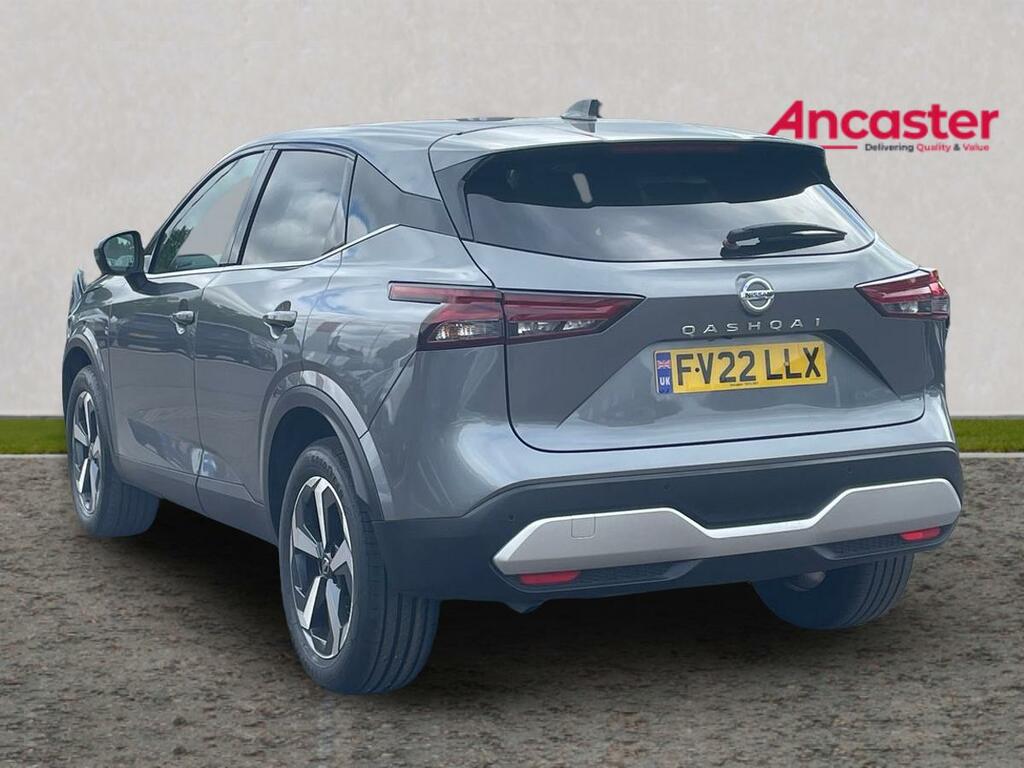 Nissan Qashqai 1.3 Dig-t Mh 158 N-connecta Xtronic Silver #5