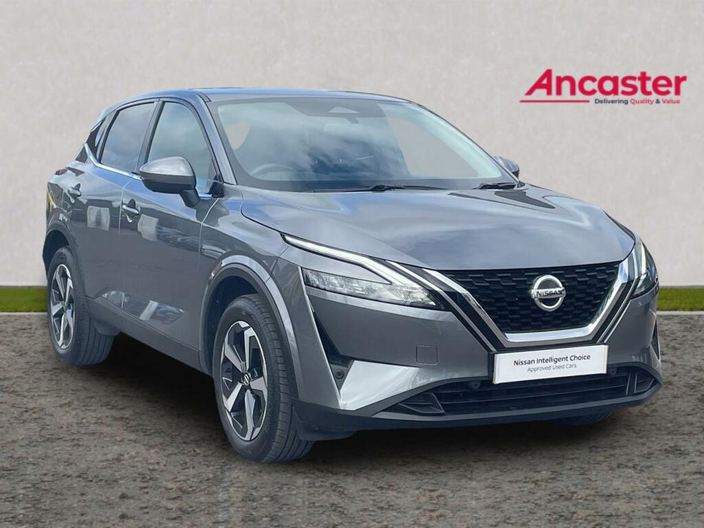 Nissan Qashqai 1.3 Dig-t Mh 158 N-connecta Xtronic Silver