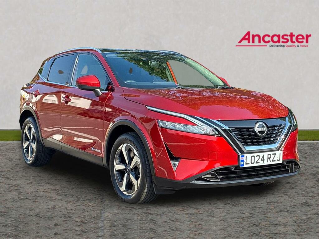 Nissan Qashqai 1.5 E-power N-connecta Glass Roof Red