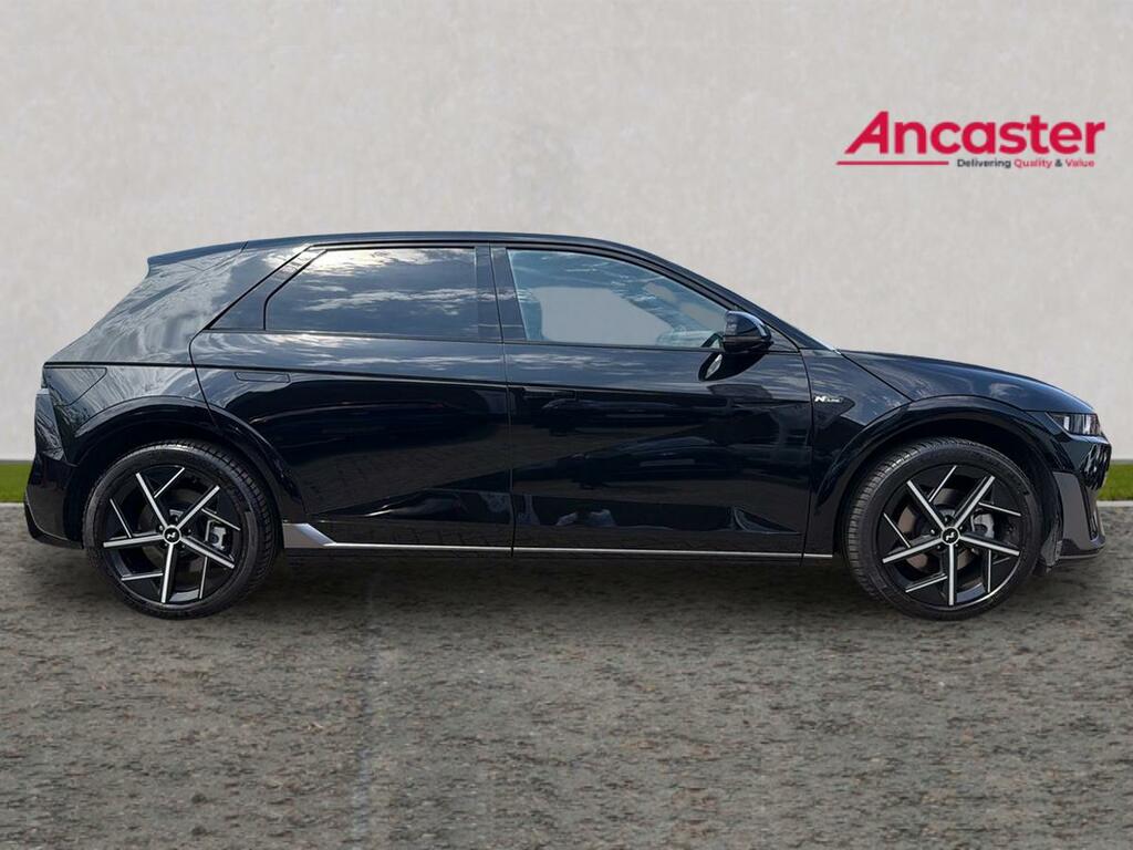 Hyundai Ioniq 5 239Kw N Line 84 Kwh Awd LD75WAO Black #2