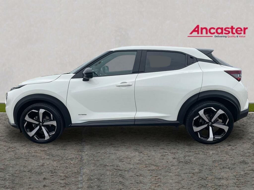 Nissan Juke 1.6 Hybrid Tekna White #6