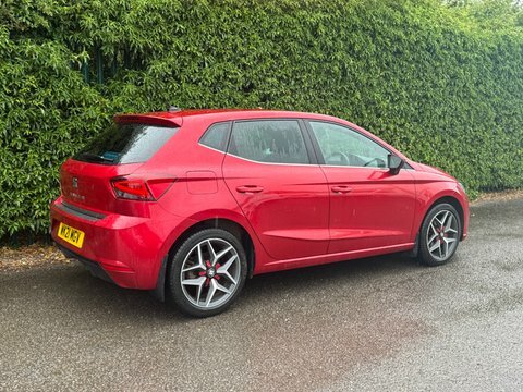 Seat Ibiza 1.0 Tsi Xcellence Red #4