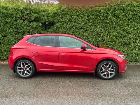 Seat Ibiza 1.0 Tsi Xcellence Red #5