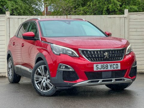 Peugeot 3008 1.5 Bluehdi Allure SJ68YCD Red #4