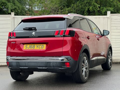 Peugeot 3008 1.5 Bluehdi Allure SJ68YCD Red #5