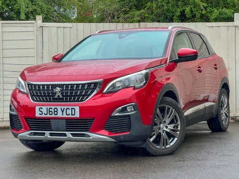 Peugeot 3008 1.5 Bluehdi Allure SJ68YCD Red #2