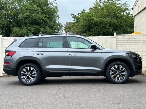 Skoda Kodiaq 1.5 Tsi Act HN72XSC Grey #6