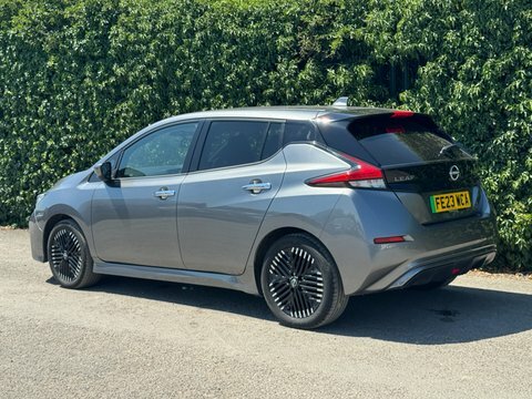 Nissan Leaf N-connecta Hatchback FE23WCA Grey #6