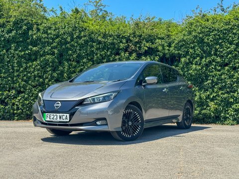 Nissan Leaf N-connecta Hatchback Grey
