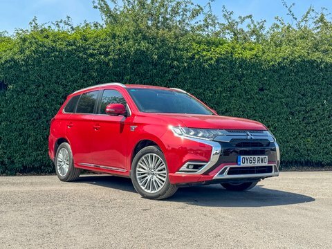 Mitsubishi Outlander 2.4H Twinmotor 13.8Kwh OY69RWO Red #3