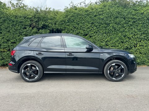 Audi Q5 2.0 Tfsi 45 LX20PVZ Black #5