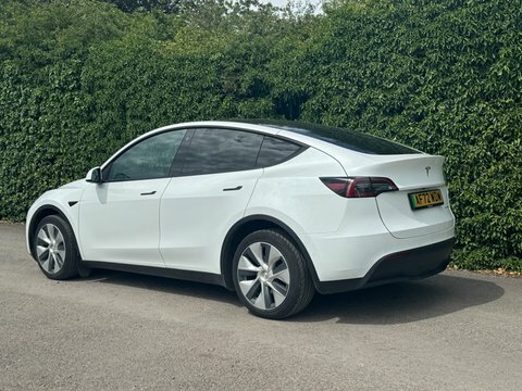 Tesla Model Y Dual Motor Long AF72WDW White #6