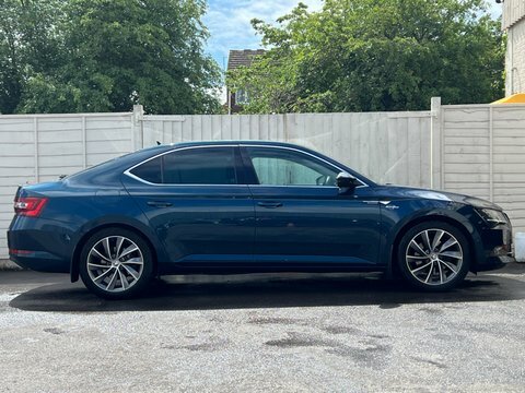 Skoda Superb 2.0 Tdi Laurin Blue #6