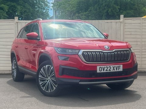 Skoda Kodiaq 1.5 Tsi Act OV22XVF Red #4