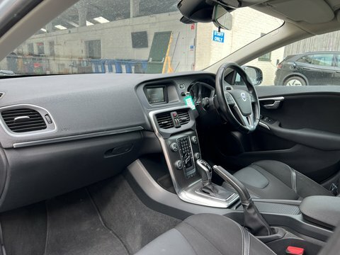 Volvo V40 1.6 D2 R-design 113 Bhp Blue #13