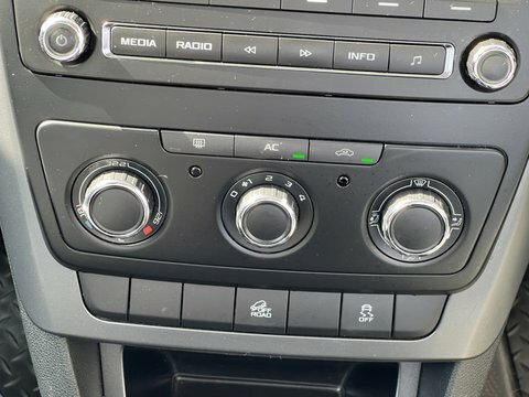 Skoda Yeti Elegance Tdi Cr 5-Door  #23