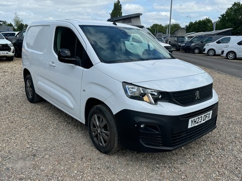 Peugeot Partner Swb L1h1 YH23OFX White #4