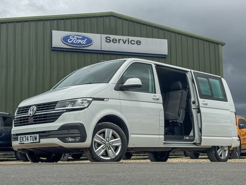 Volkswagen Transporter Crew Cab White