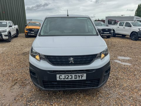 Peugeot Partner Swb L1h1 Low CJ23DYF White #3