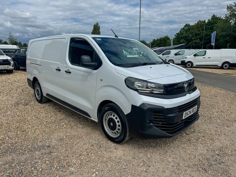Vauxhall Vivaro Lwb L2h1 Low DV24RCU White #4