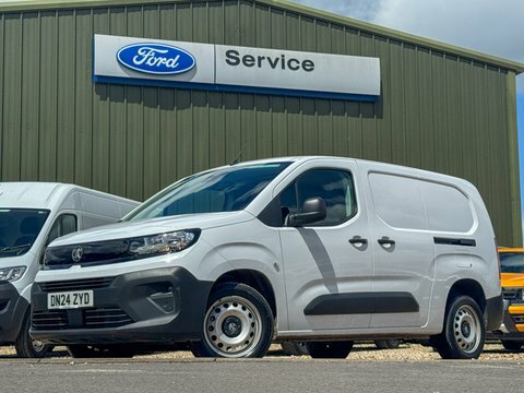 Vauxhall Combo Crew Cab Lwb DN24ZYD White #2