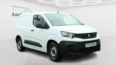 Peugeot Partner Swb L1h1 Low FT72OGU White #2