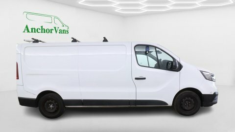 Renault Trafic Lwb L2h1 Low White #3