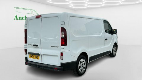 Renault Trafic Swb L1h1 Low White #4