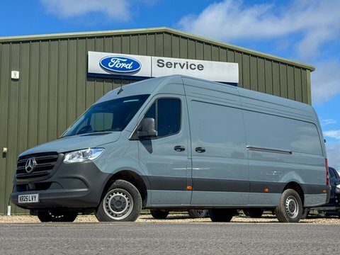 Mercedes-Benz Sprinter Lwb L3h2 KR25LVY Blue