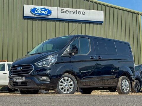 Ford Transit Custom Crew Cab Black
