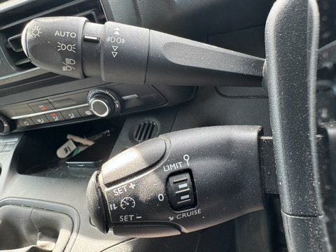 Peugeot Partner Mpv White #20