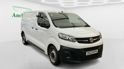 Vauxhall Vivaro Swb L1h1 Low DS23KPV White #2