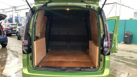 Volkswagen Caddy Swb L1h1 Low Green #5