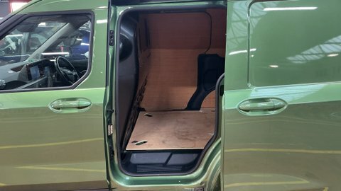 Ford Transit Courier 1.0 Ecoboost Limited 100Ps Van 6 Speed Manu Black #8