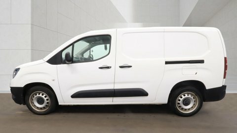 Vauxhall Combo 1.5 Turbo D 2300 Dynamic L2 H1 Euro 6 White #7