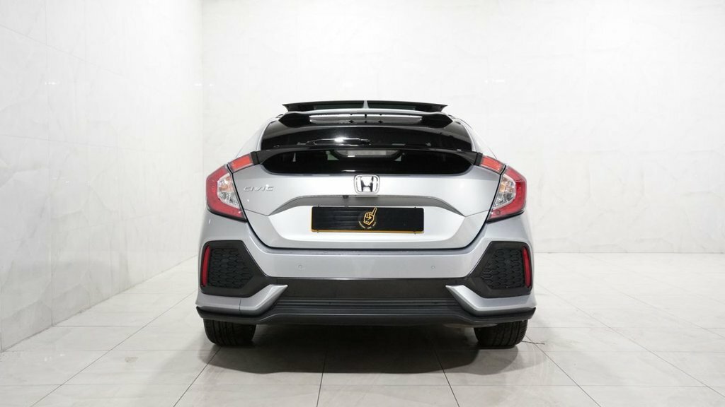 Honda Civic 1L Ex AJ17AWJ Silver #6