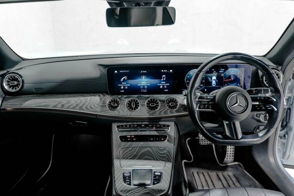 Mercedes-Benz E Class 2L Null Black #14