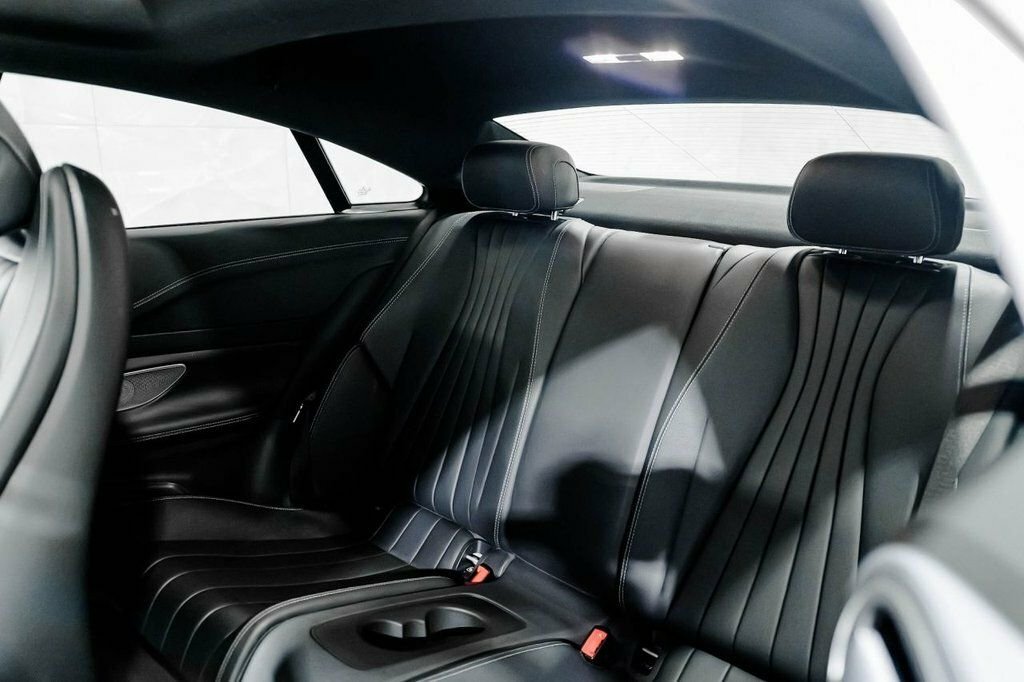 Mercedes-Benz E Class 2L Null Black #28