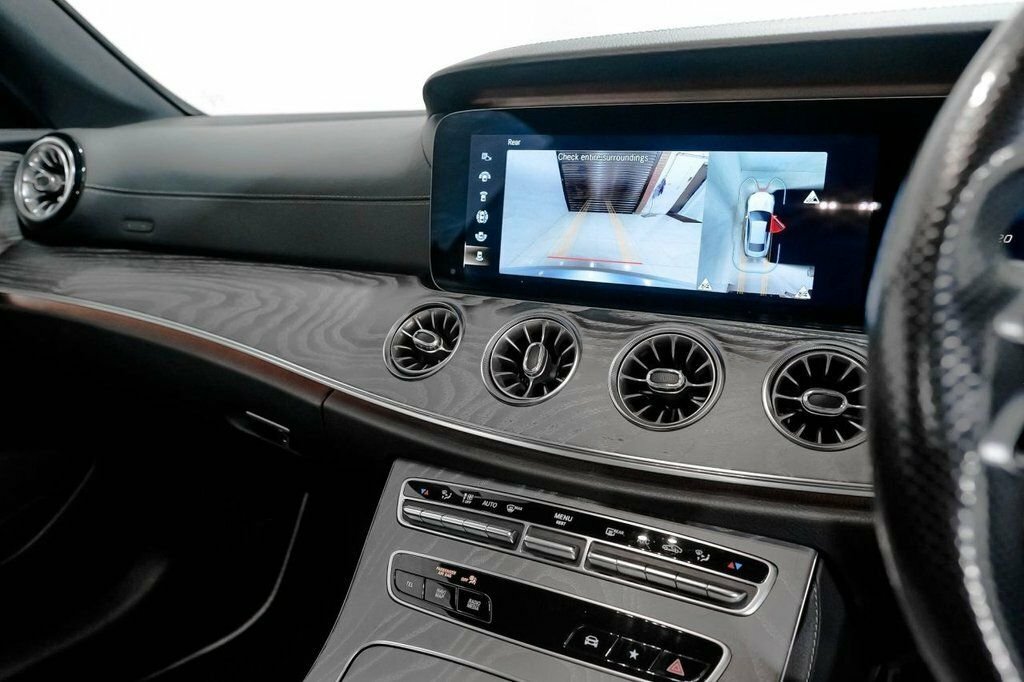 Mercedes-Benz E Class 2L Null Black #18