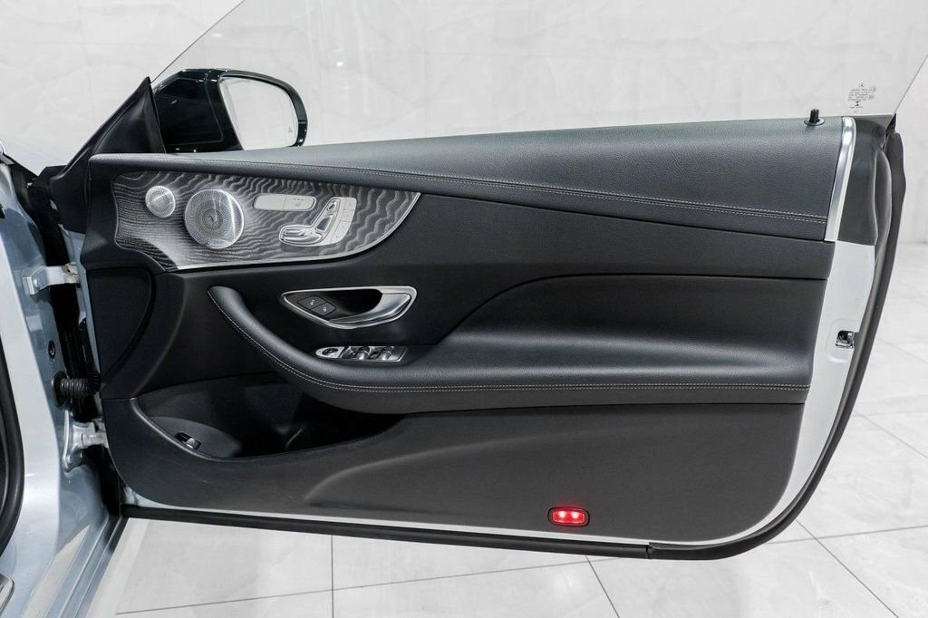 Mercedes-Benz E Class 2L Null Black #22