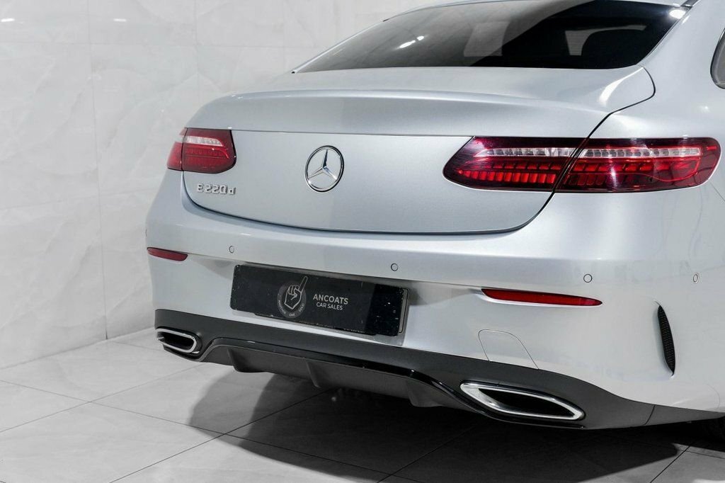 Mercedes-Benz E Class 2L Null Black #26