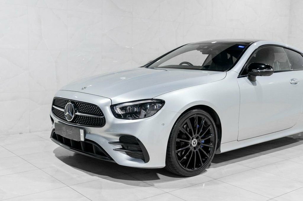 Mercedes-Benz E Class 2L Null Black #19
