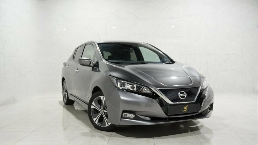 Nissan Leaf Hatchback Grey