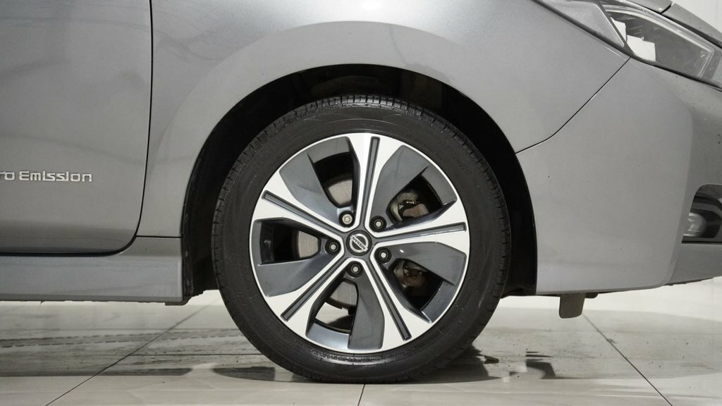 Nissan Leaf 0.0 E Plus Tekna 62Kwh 215 Bhp Black #19