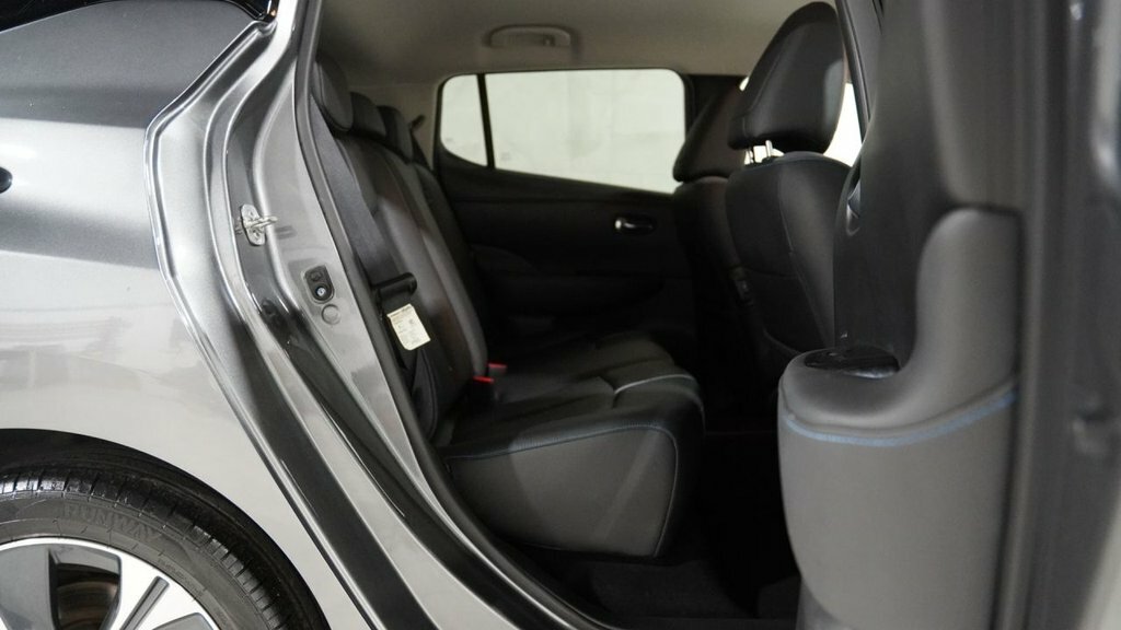Nissan Leaf 0.0 E Plus Tekna 62Kwh 215 Bhp Black #28