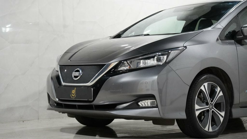 Nissan Leaf 0.0 E Plus Tekna 62Kwh 215 Bhp Black #31