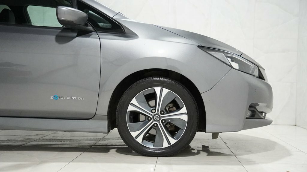 Nissan Leaf 0.0 E Plus Tekna 62Kwh 215 Bhp Black #18