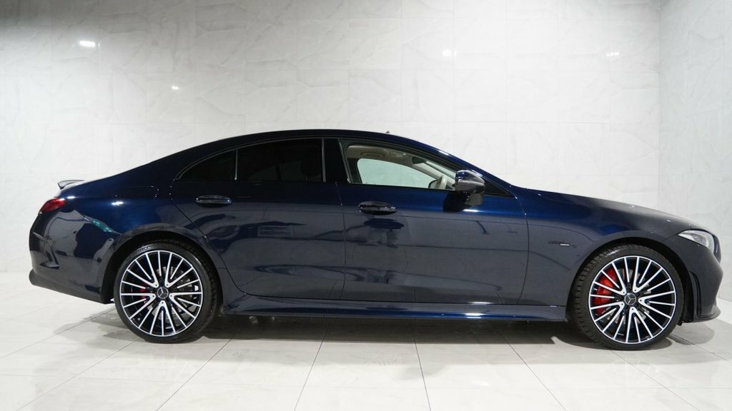 Mercedes-Benz CLS Saloon Blue #6