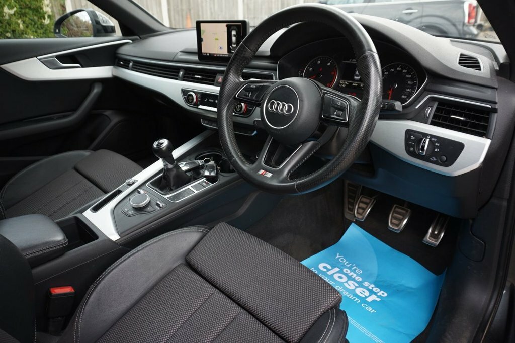 Audi A4 A4 S Line Tdi PY17DZJ Grey #4